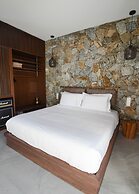 Charisma Hotel and Wellness Suites