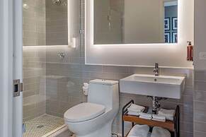 The Draper New York, Tapestry Collection by Hilton