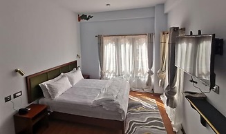 Ludrong Hotel