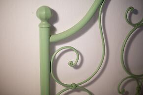 Paradiso 28 by Mmega