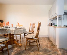 3-bed House in Clonmany With Panoramic Hillside Se