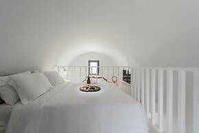 Phaos Cellaria Estate