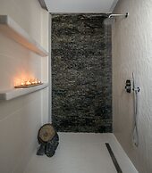 Phaos Cellaria Estate