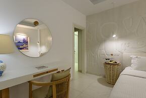 Phaos Cellaria Estate