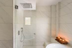 Phaos Cellaria Estate