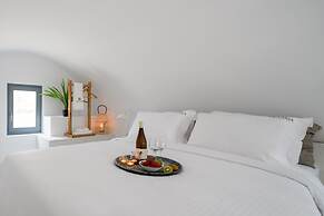 Phaos Cellaria Estate