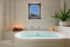 Phaos Cellaria Estate