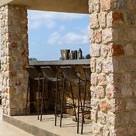 Phaos Cellaria Estate