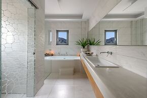 Phaos Cellaria Estate