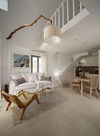 Phaos Cellaria Estate