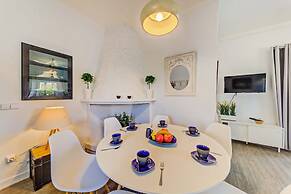 New 2020 Casa Plomer