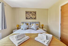 London Heathrow Living Holywell Serviced Houses