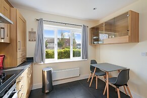 London Heathrow Living Holywell Serviced Houses