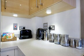 London Heathrow Living Holywell Serviced Houses