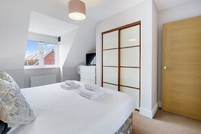 London Heathrow Living Holywell Serviced Houses