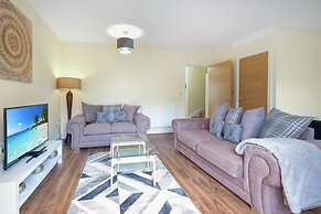 London Heathrow Living Holywell Serviced Houses