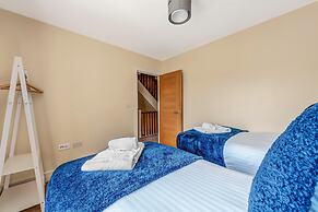 London Heathrow Living Holywell Serviced Houses