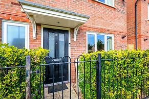 London Heathrow Living Holywell Serviced Houses