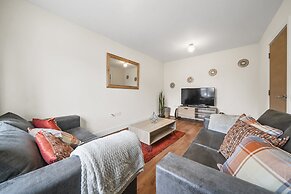 London Heathrow Living Holywell Serviced Houses