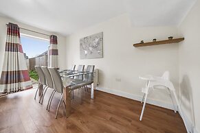 London Heathrow Living Holywell Serviced Houses