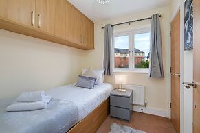 London Heathrow Living Holywell Serviced Houses