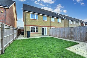 London Heathrow Living Holywell Serviced Houses