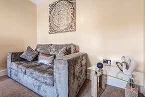 London Heathrow Living Holywell Serviced Houses