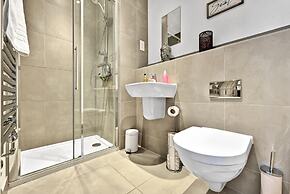 London Heathrow Living Holywell Serviced Houses