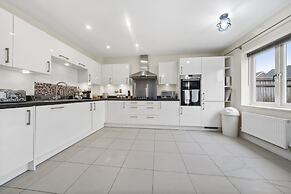 London Heathrow Living Holywell Serviced Houses