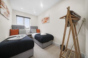 London Heathrow Living Holywell Serviced Houses