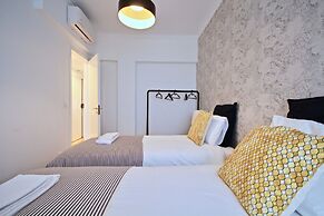 Akicity Amoreiras Amber