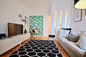 Akicity Amoreiras Amber