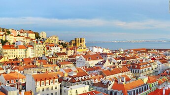 Akicity Amoreiras Amber