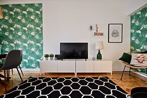 Akicity Amoreiras Amber