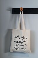 Chic & Basic Gravity