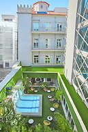 Chic & Basic Gravity