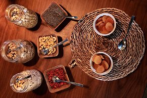 Chic & Basic Gravity