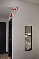 Chic & Basic Gravity