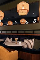 Chic & Basic Gravity