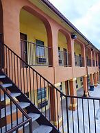 Texan Inn and Suites Tilden