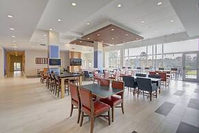 Holiday Inn Express & Suites Charlotte Southwest by IHG
