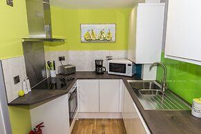 Pullman House Serviced Apartments