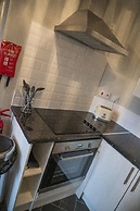 Pullman House Serviced Apartments