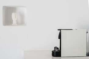 Amphitrite Suites Santorini