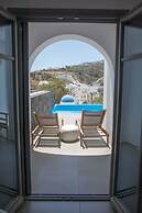 Amphitrite Suites Santorini
