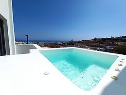 Amphitrite Suites Santorini