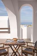 Amphitrite Suites Santorini