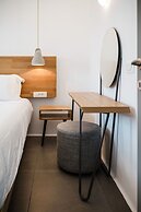 Amphitrite Suites Santorini