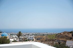 Amphitrite Suites Santorini