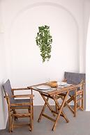 Amphitrite Suites Santorini